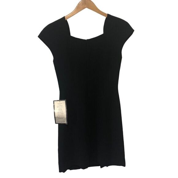 MariAnna Size 4 NWT Black Dress Beaded Shoulders - Picture 2 of 4